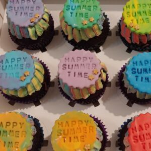 cupcakes with summertime label on t